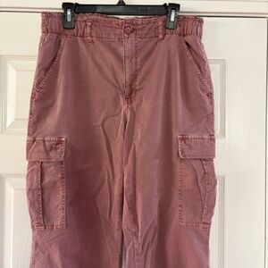 American Eagle Faded Red Cargo Joggers Stretch 12 Short